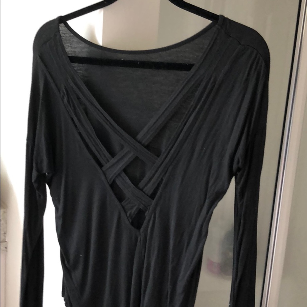 Criss-Cross open back black top!